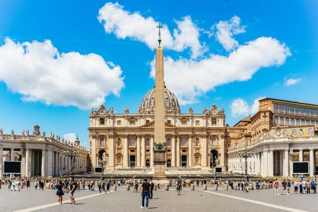 Piazza San Pietro e la Basilica